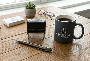 Mała firma, wielki wizerunek – jak spójne akcesoria biurowe budują autorytet w B2B?